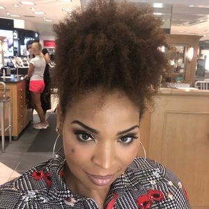 Meet your Posher, Jill